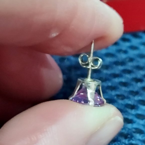 Single Sterling Pink Tourmaline 5mm earring stud - Picture 4 of 6